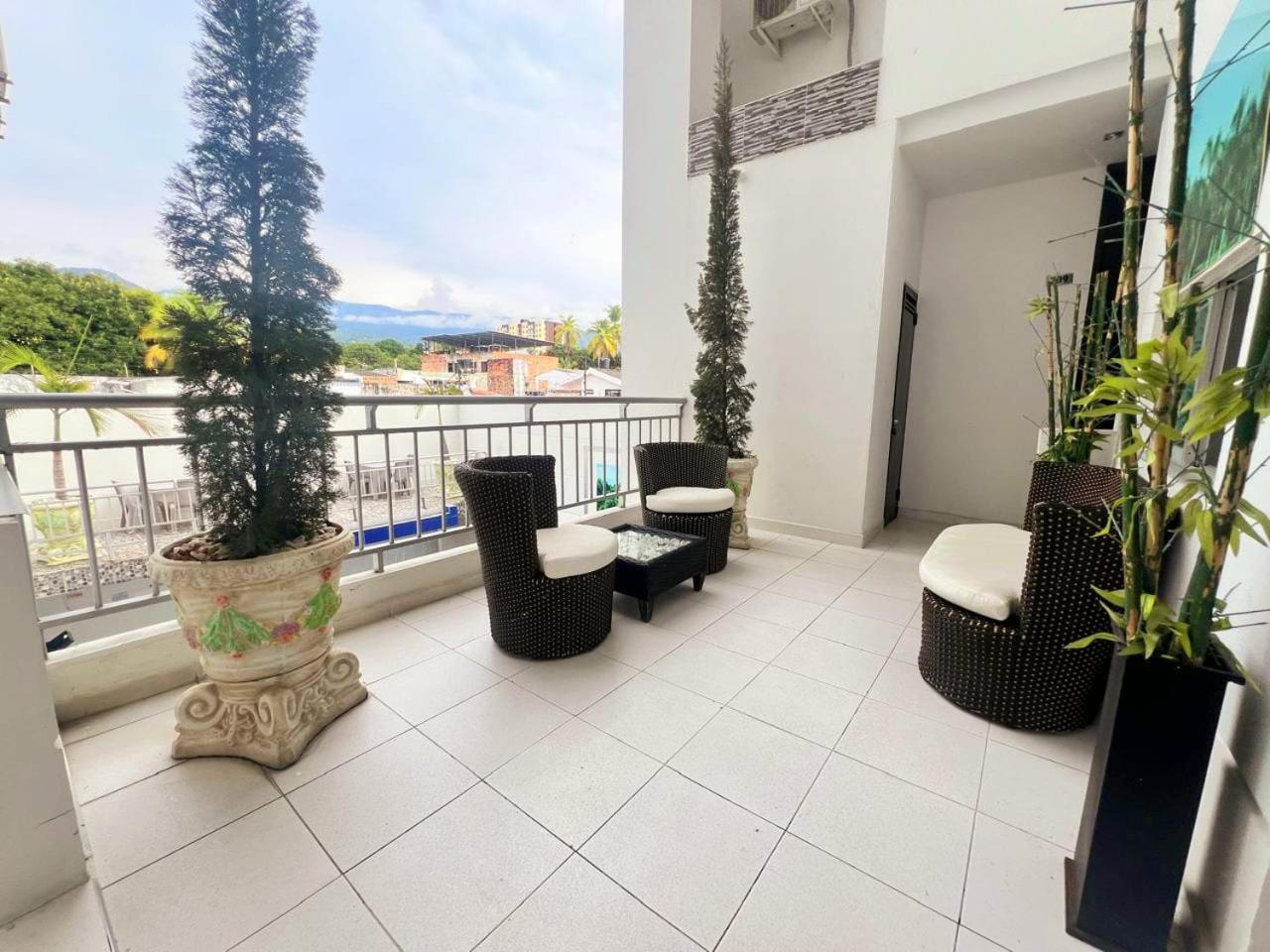 Hotel Suite Royal Melgar Dış mekan fotoğraf