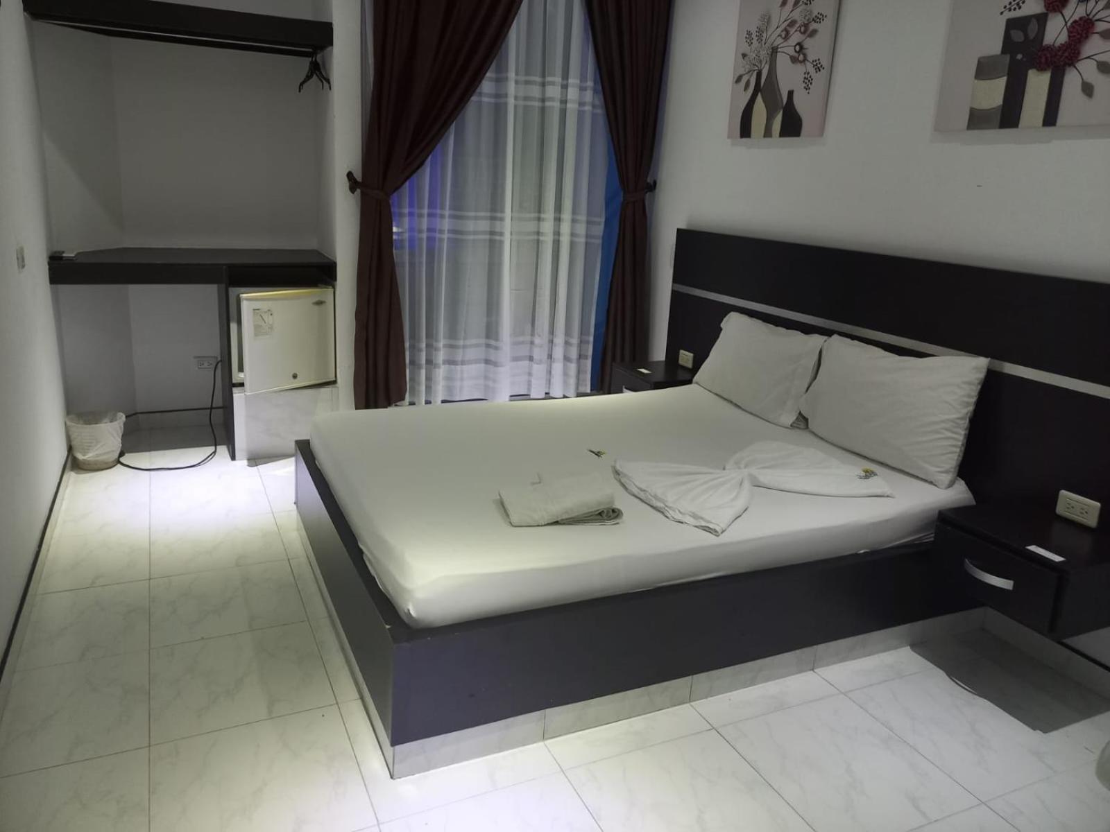 Hotel Suite Royal Melgar Dış mekan fotoğraf