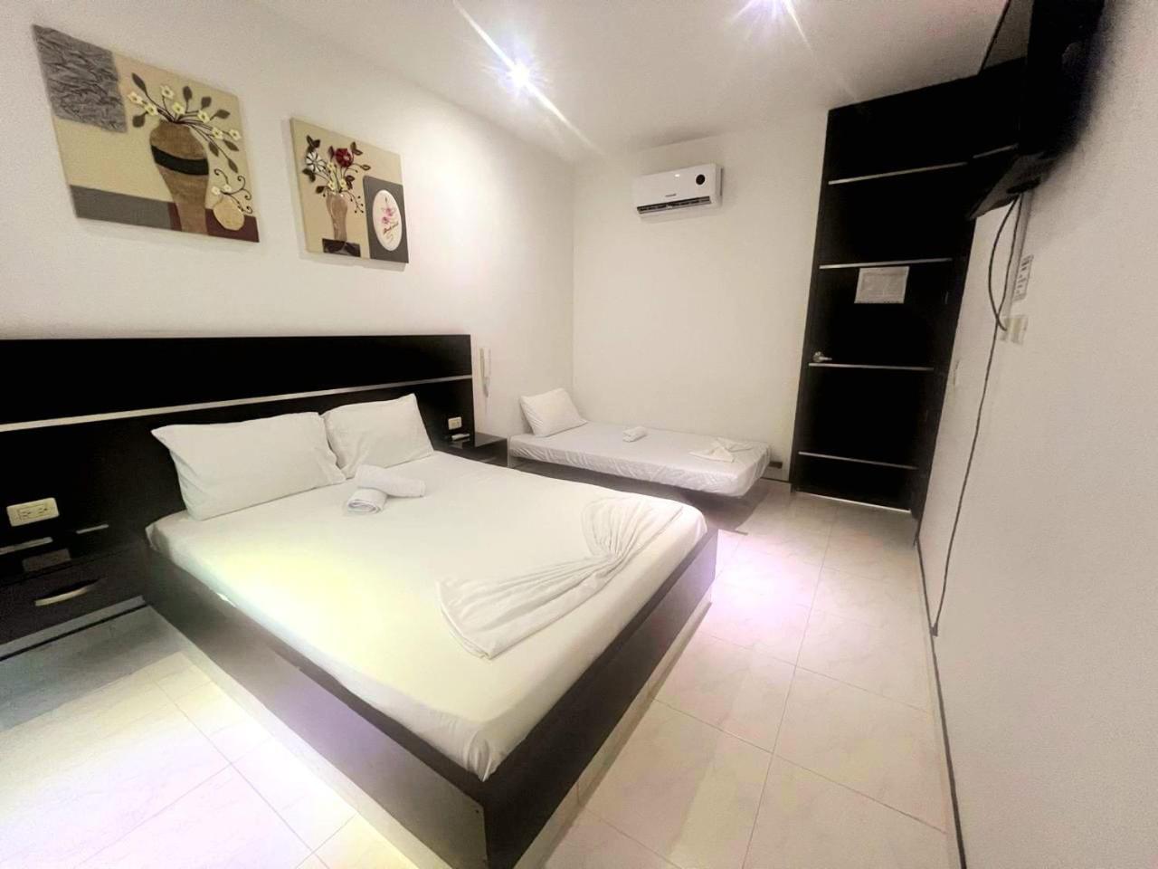 Hotel Suite Royal Melgar Dış mekan fotoğraf