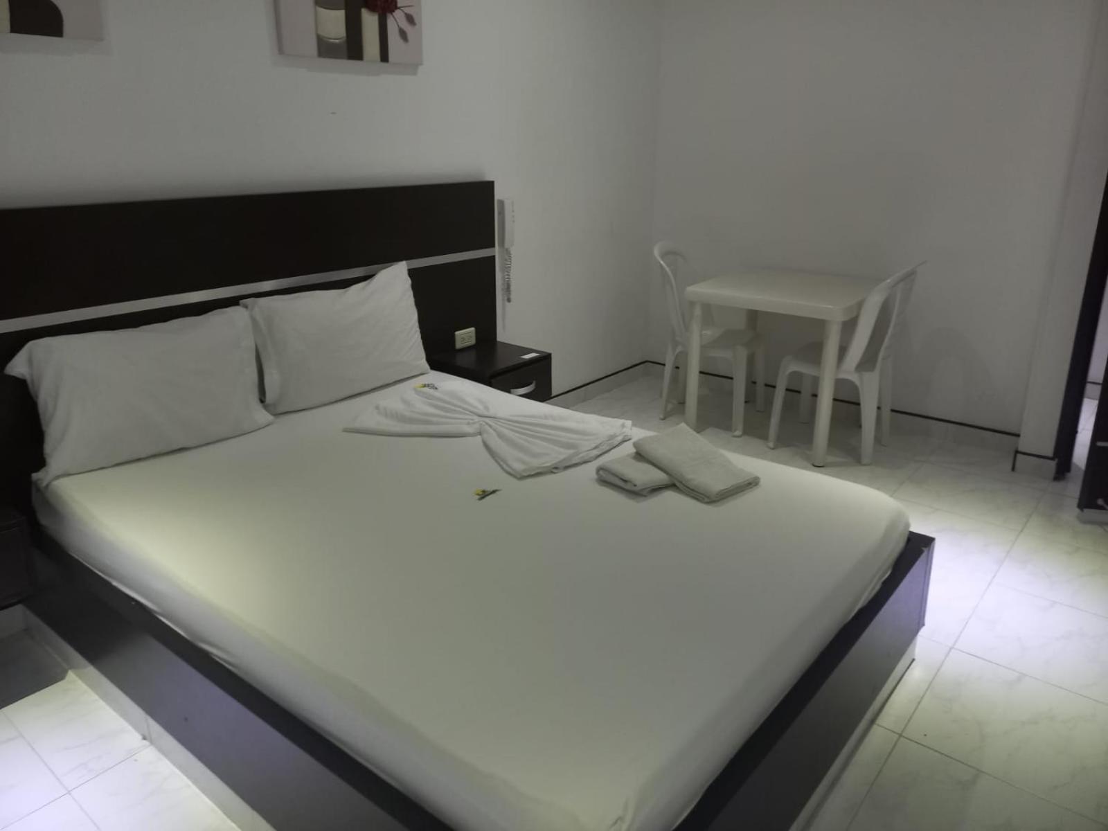 Hotel Suite Royal Melgar Dış mekan fotoğraf