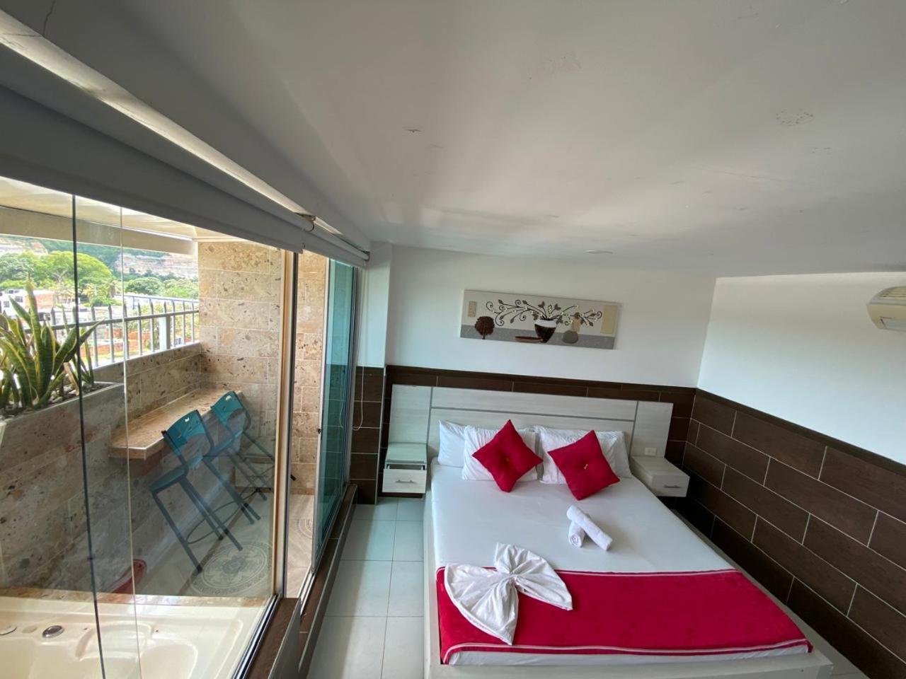 Hotel Suite Royal Melgar Dış mekan fotoğraf