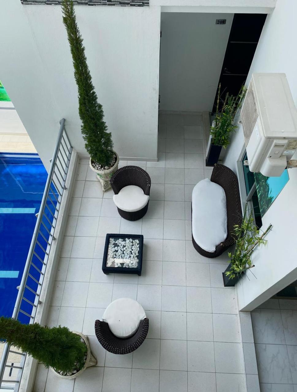 Hotel Suite Royal Melgar Dış mekan fotoğraf