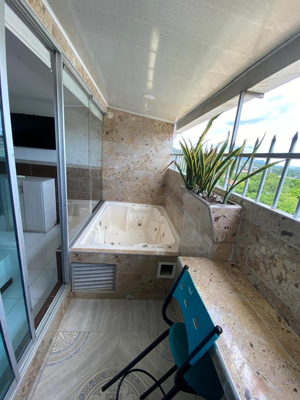 Hotel Suite Royal Melgar Dış mekan fotoğraf
