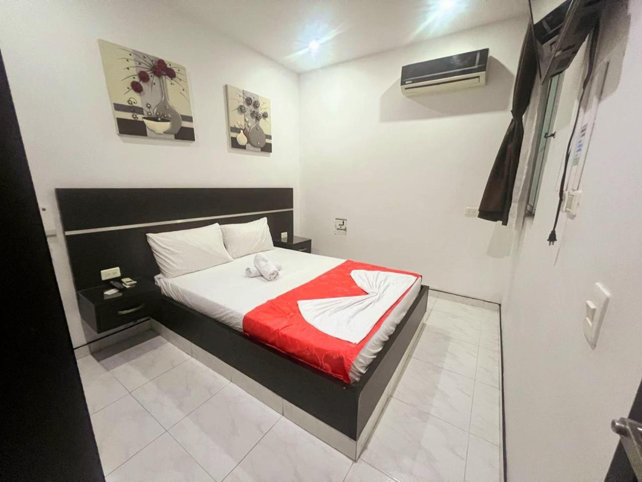 Hotel Suite Royal Melgar Dış mekan fotoğraf