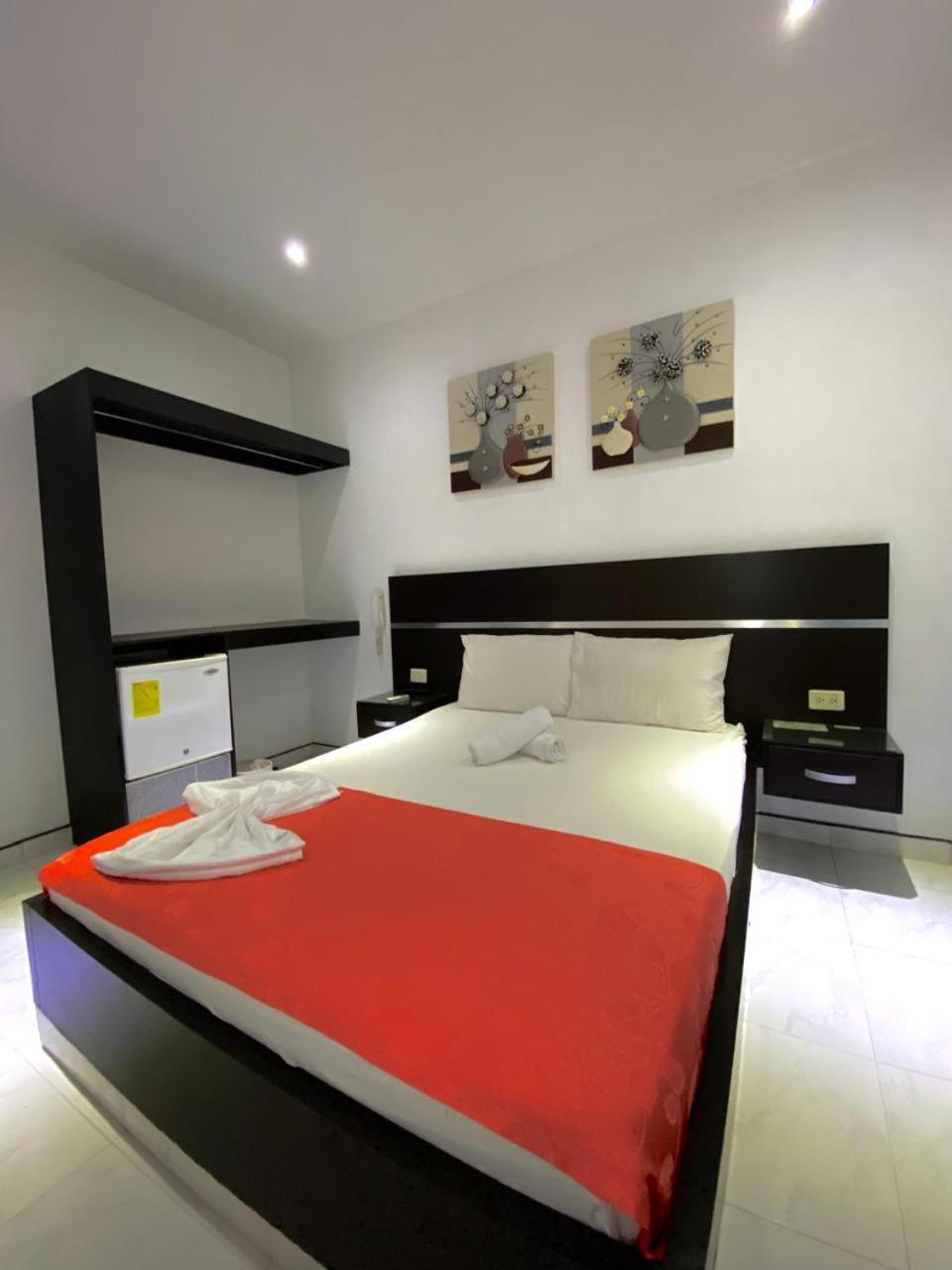 Hotel Suite Royal Melgar Dış mekan fotoğraf