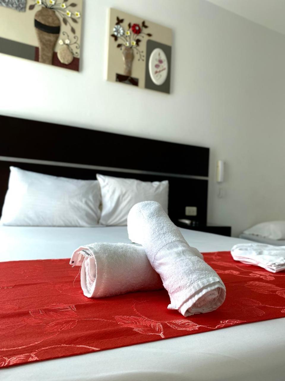 Hotel Suite Royal Melgar Dış mekan fotoğraf